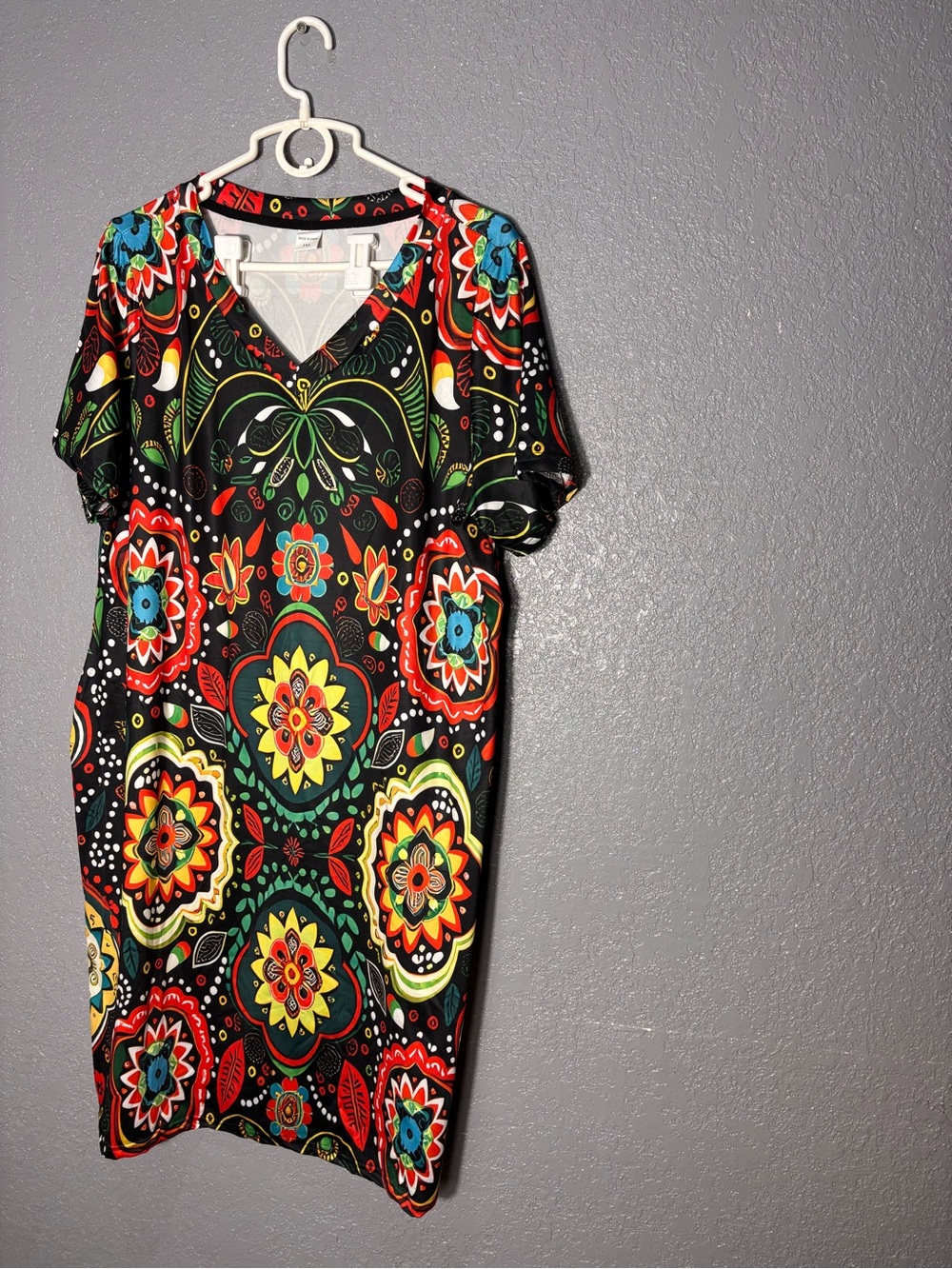 Vibrant Floral V-Neck Women’s Dress - Black Multi